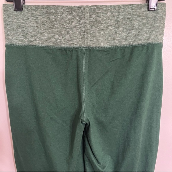 Women’s Fanatics Pro Line NFL Leggings Greenbay Packers Green Size Medium - Picture 10 of 12